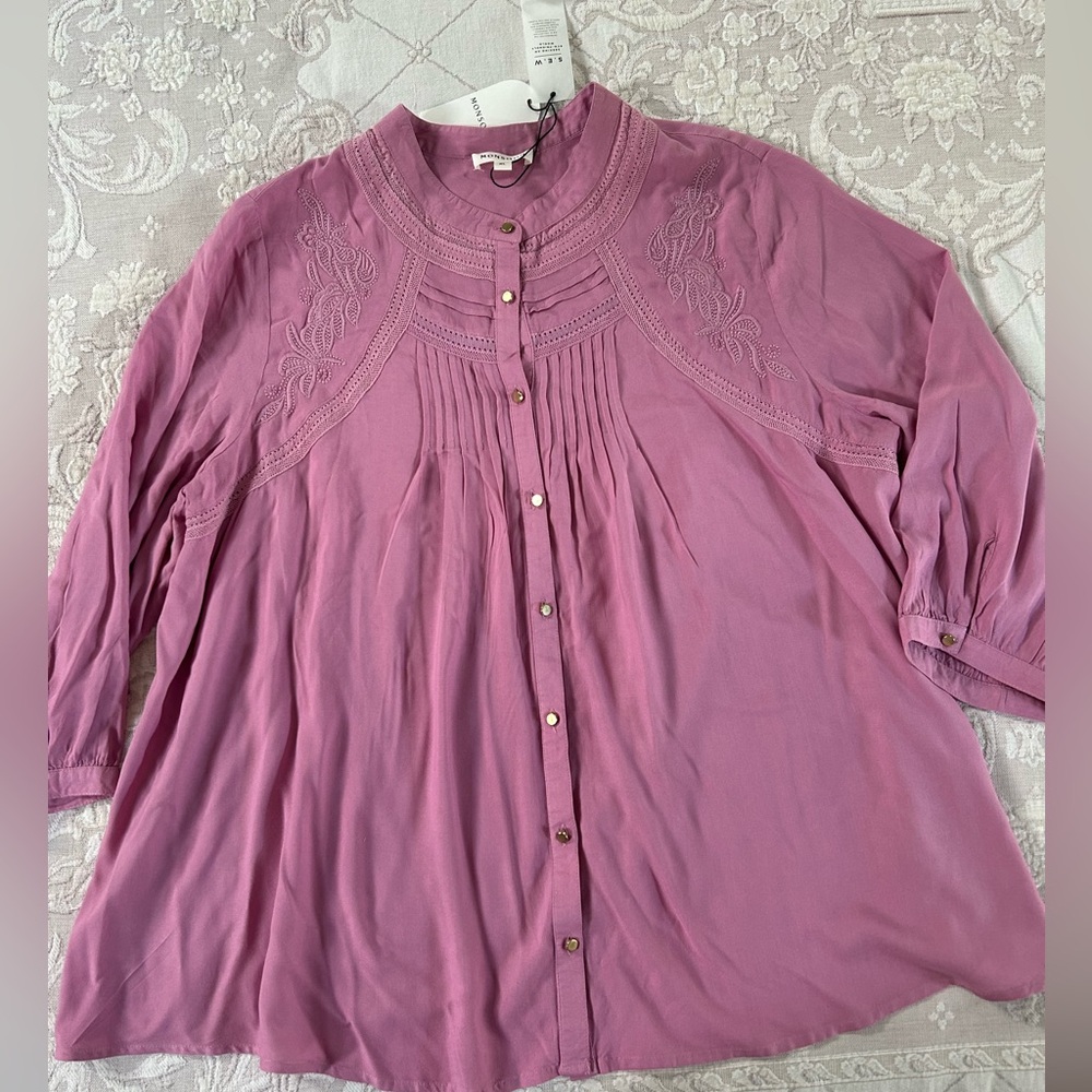 Embroidered button down blouse - NWT